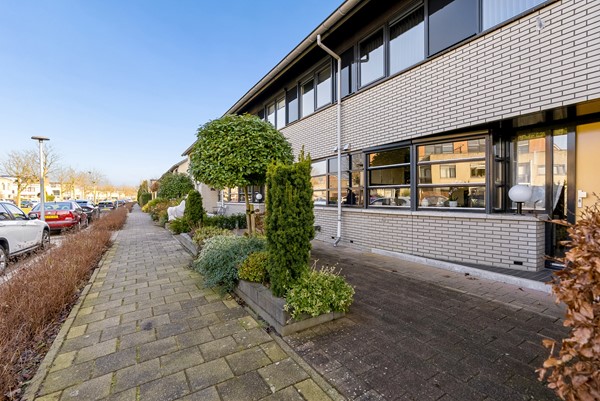 JACQUES TATILAAN 143-54.jpg